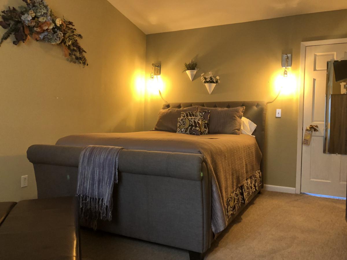 The Well Made Bed & Breakfast Chelan Exterior photo